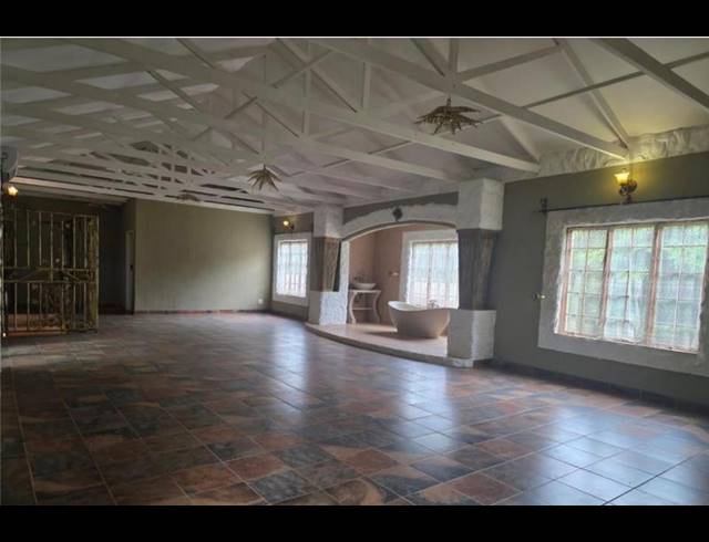 FARM FOR SALE IN DE WILDT